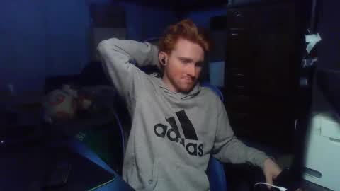 Snapshot of kingoffootfetish chatting on 02-10-26, 08:29 Master King Tommy online show from 02-10-26, 08:29