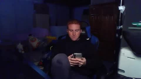 Snapshot of kingoffootfetish chatting on 03-23-26, 08:18 Master King Tommy online show from 03-23-26, 08:18