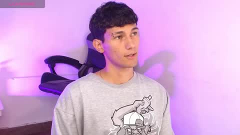  A L E X  online show from 11-19-25, 03:50