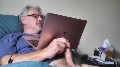 kingtongue10 online show from 05-29-26, 07:45