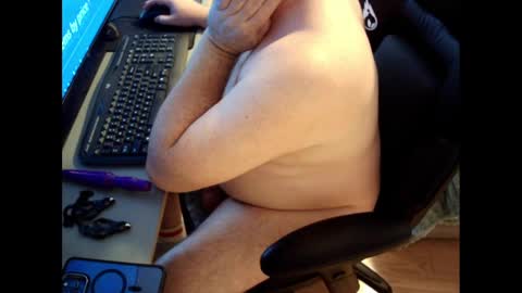 Snapshot of kink173 chatting on 10-01-25, 02:01 kink173 online show from 10-01-25, 02:01