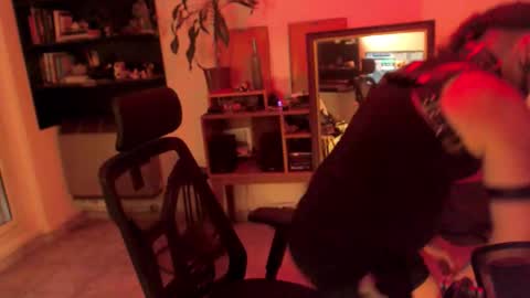 Snapshot of kinkracc chatting on 12-21-25, 08:32 kinkRacc online show from 12-21-25, 08:32