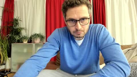 Snapshot of kinksubbydubby chatting on 11-13-25, 04:50 kinksubbydubby online show from 11-13-25, 04:50