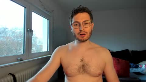 Snapshot of kinksubbydubby chatting on 11-15-25, 03:19 kinksubbydubby online show from 11-15-25, 03:19