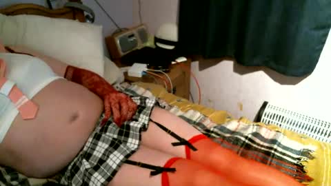 Snapshot of kinky319200 chatting on 12-25-24, 10:27 kinky319200 online show from 12-25-24, 10:27