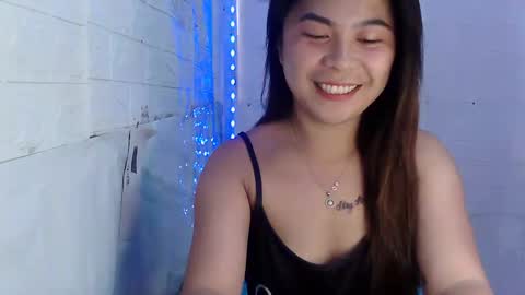 Snapshot of kinky_gurl69 chatting on 01-03-25, 12:11 mary online show from 01-03-25, 12:11