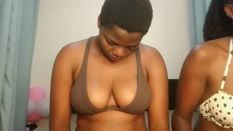 Lola online show from 09-27-25, 04:01