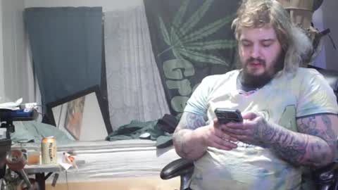 Snapshot of kinkybiguy14 chatting on 03-01-26, 09:00 Kinky Cassie online show from 03-01-26, 09:00