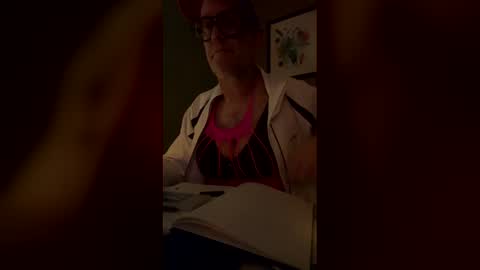 Snapshot of kinkybouts chatting on 12-15-25, 12:59 Kinky Boots x online show from 12-15-25, 12:59