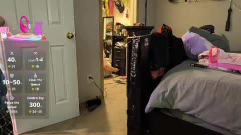 kinkybratab online show from 04-19-26, 02:44