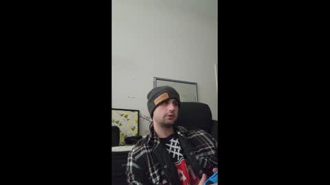 Snapshot of kinkycouple1789 chatting on 12-02-24, 05:37 Maysie and Hunter online show from 12-02-24, 05:37