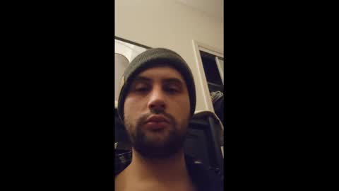 Snapshot of kinkycouple1789 chatting on 12-11-24, 05:32 Maysie and Hunter online show from 12-11-24, 05:32