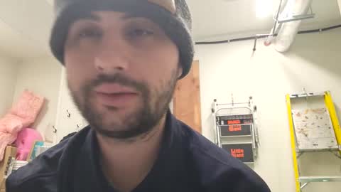 Snapshot of kinkycouple1789 chatting on 02-18-25, 11:55 Maysie and Hunter online show from 02-18-25, 11:55