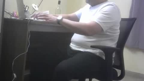 Snapshot of kinkyguy7979 chatting on 01-14-26, 03:50 kinkyguy7979 online show from 01-14-26, 03:50