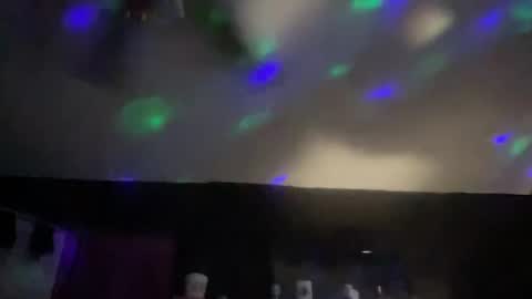 Bunniii online show from 01-31-25, 11:13