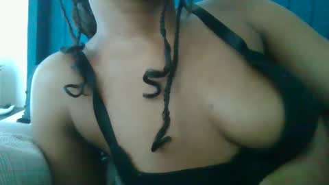 Snapshot of kinkykyrra chatting on 01-15-25, 12:36 kinkykyrra online show from 01-15-25, 12:36