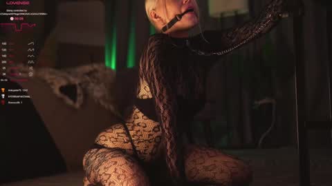 kinkylina_ online show from 12-02-24, 10:50