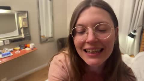 Mary the Soulmate online show from 02-19-25, 05:49