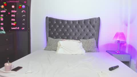 FREE ONLYFANS   online show from 01-14-25, 07:38