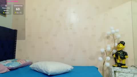 kinkyymommyyy online show from 06-17-26, 12:18