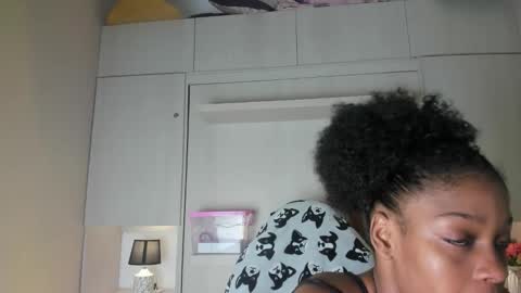 M A R A  online show from 03-03-26, 12:11