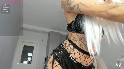 Snapshot of kira_dream17 chatting on 09-24-25, 03:54 Kira online show from 09-24-25, 03:54