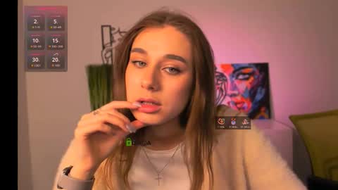 kira fox x online show from 11-19-25, 05:02