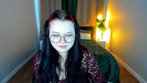 kira online show from 03-15-26, 01:33