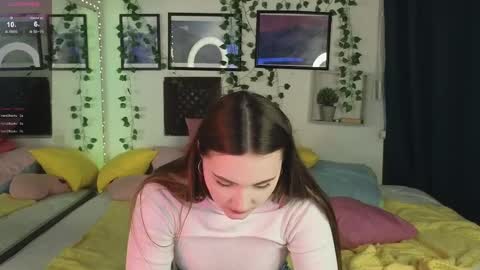 Snapshot of kira_jin chatting on 02-19-25, 12:33 kira_jin online show from 02-19-25, 12:33