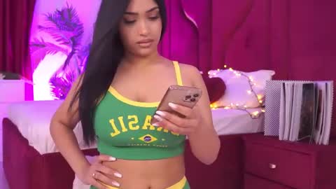 kira krush online show from 06-17-26, 05:21
