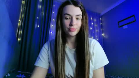 Snapshot of kira_love1 chatting on 04-04-26, 08:50 Kira love1 online show from 04-04-26, 08:50