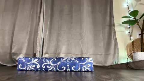 kira_mask online show from 10-14-25, 07:36