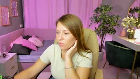 Kira online show from 07-14-26, 01:08
