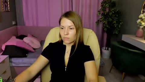 Kira online show from 07-24-26, 01:03