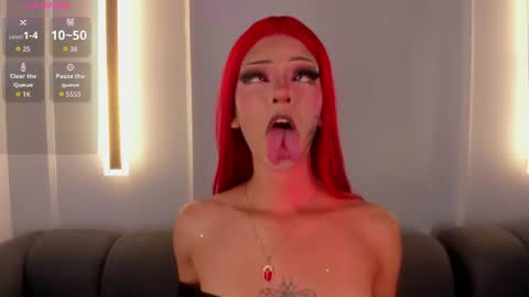Snapshot of kira_vance chatting on 06-11-26, 12:54 Kira online show from 06-11-26, 12:54