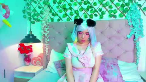 Kira online show from 05-26-26, 08:05