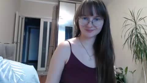 Snapshot of kiragoldens chatting on 12-04-24, 09:40 KiraGoldens online show from 12-04-24, 09:40