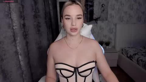 kirakrox online show from 10-13-25, 06:41