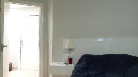 Kira online show from 11-09-25, 09:13