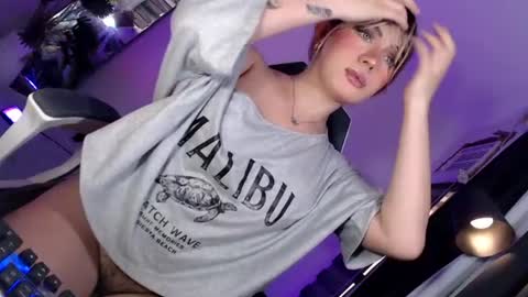 Its your girl KIRA online show from 06-25-26, 02:11