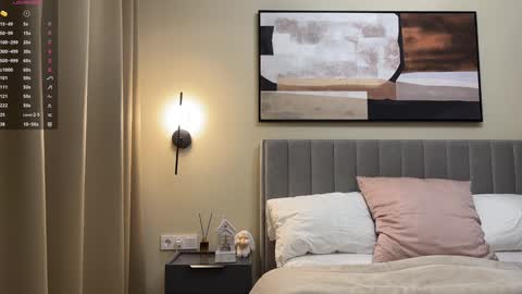 Kira online show from 12-14-24, 10:34