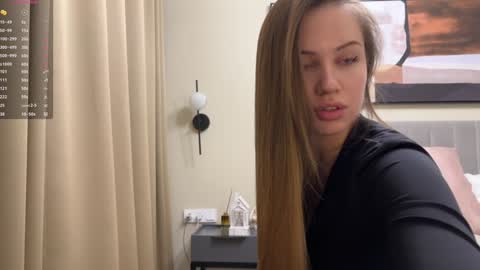 Kira online show from 01-23-25, 11:15