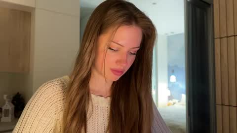 Kira online show from 04-23-26, 12:29