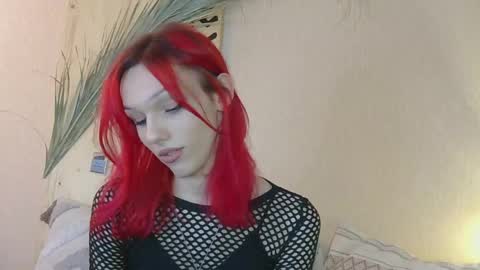 Snapshot of kirana_hayes chatting on 04-21-26, 01:17 Kira online show from 04-21-26, 01:17