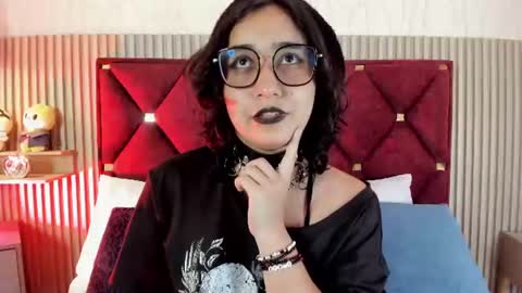 Samantha  Velvet online show from 06-25-26, 02:44