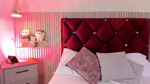 Samantha  Velvet online show from 07-25-26, 02:31