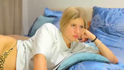 Kira online show from 07-23-26, 07:12