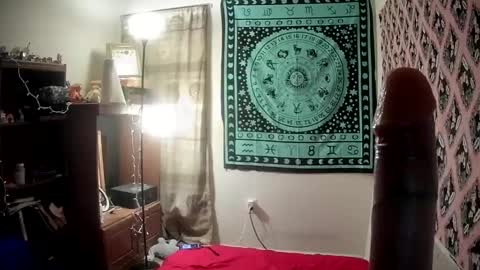 Kirra Rune online show from 10-07-25, 02:20