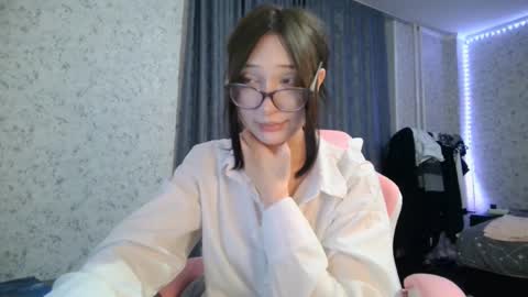 Nicole online show from 09-15-25, 06:30