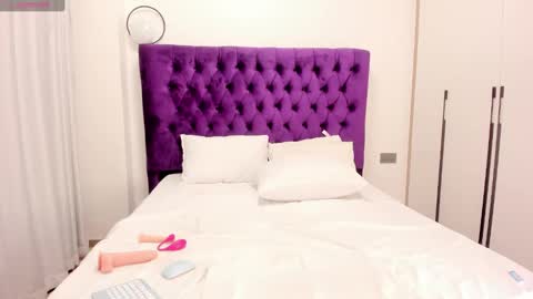 lala online show from 01-18-25, 02:25